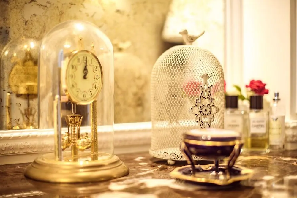 *** Frühstückspension La Maison Gobert Paris Hotel Particulier Frankreich
